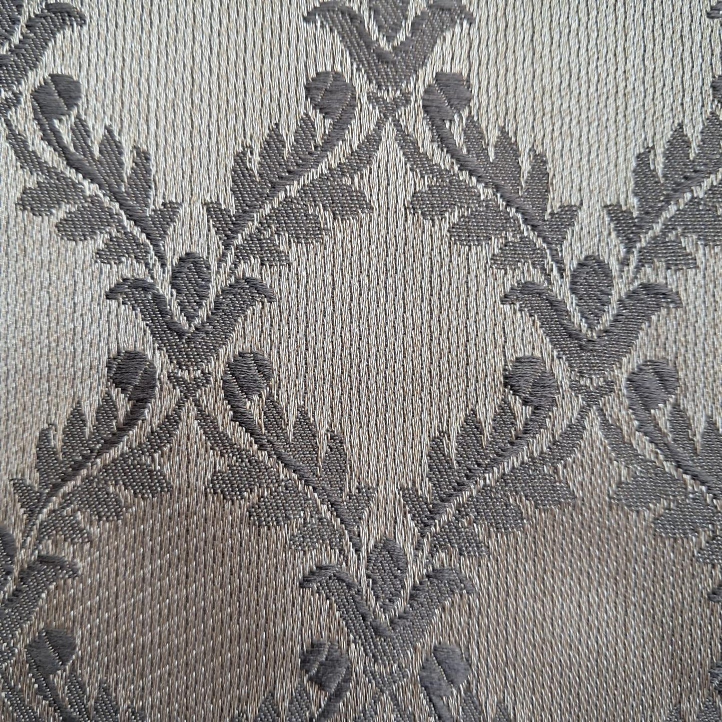 Tecido Para Sofá Chantung Bordado Prata