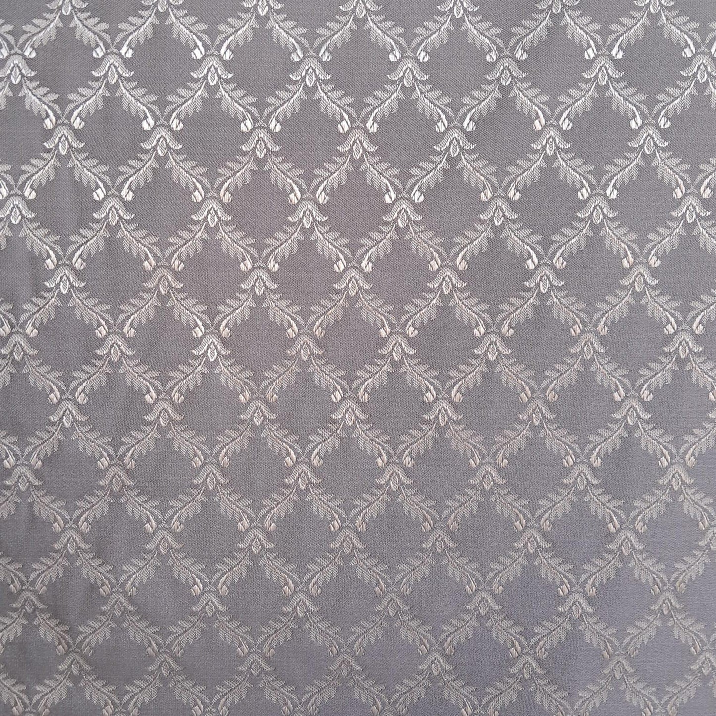 Tecido Para Sofá Chantung Bordado Prata