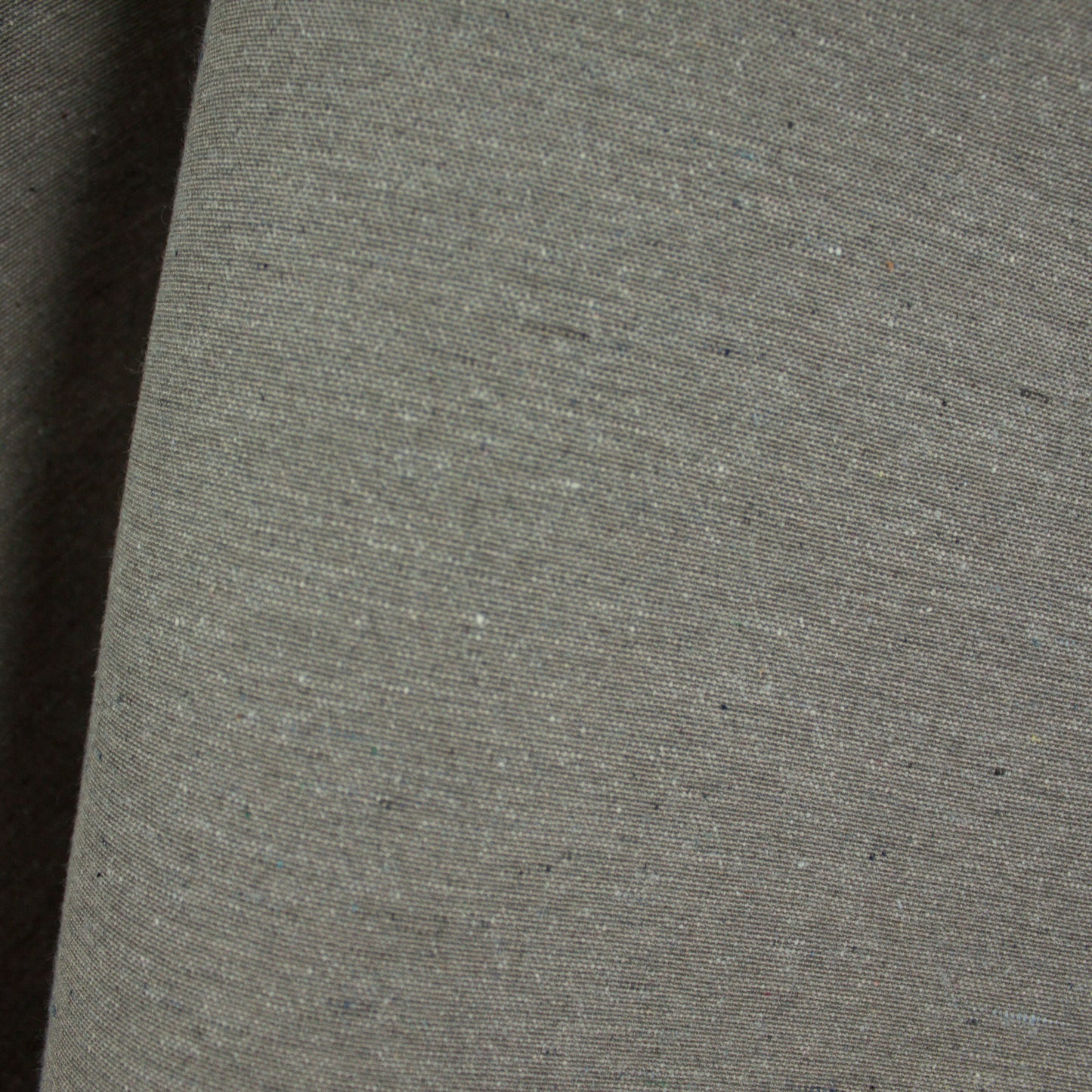 Tecido Para Sofá Jacquard Liso Messala Com Neblina - Torre Tecidos