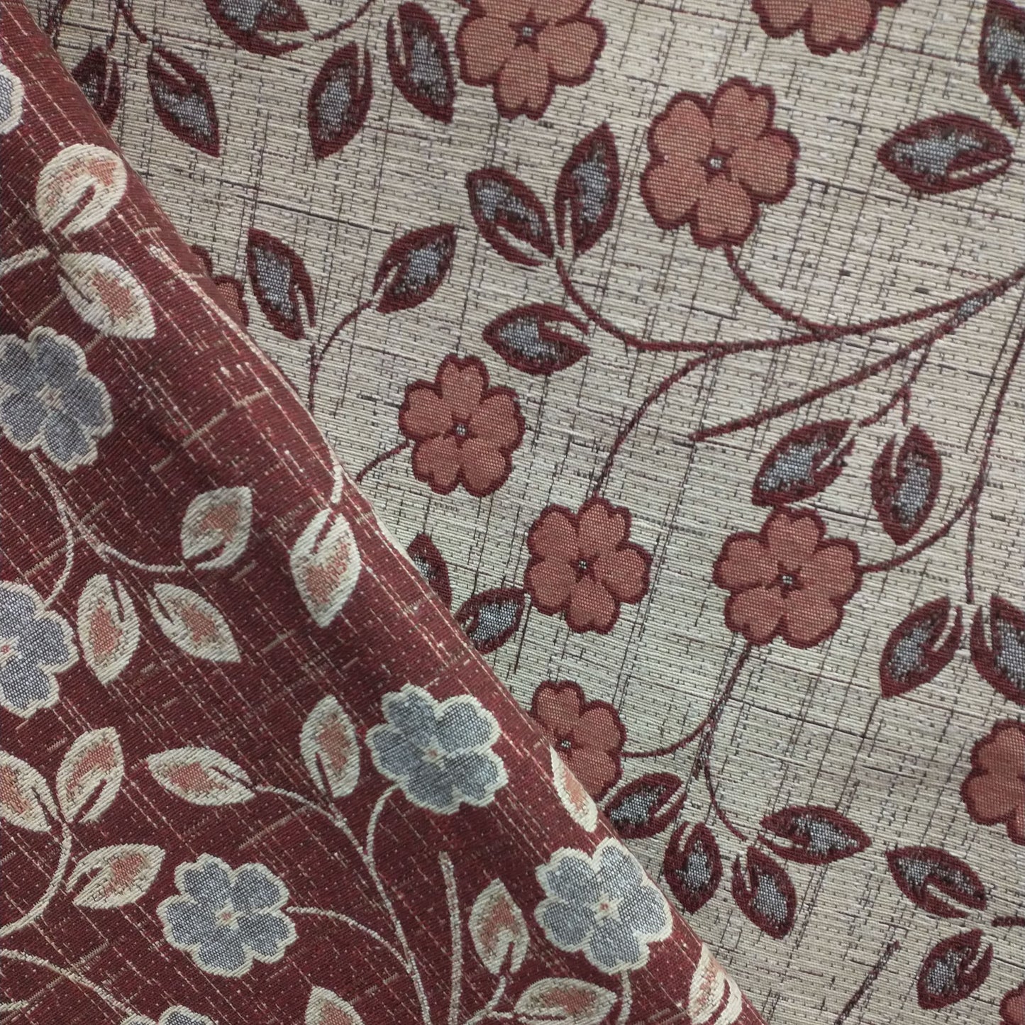 Tecido Para Sofá Jacquard Victoria Floral Crú/Marsala - Imetextil - Textil Irineu Meneghel Ltda.