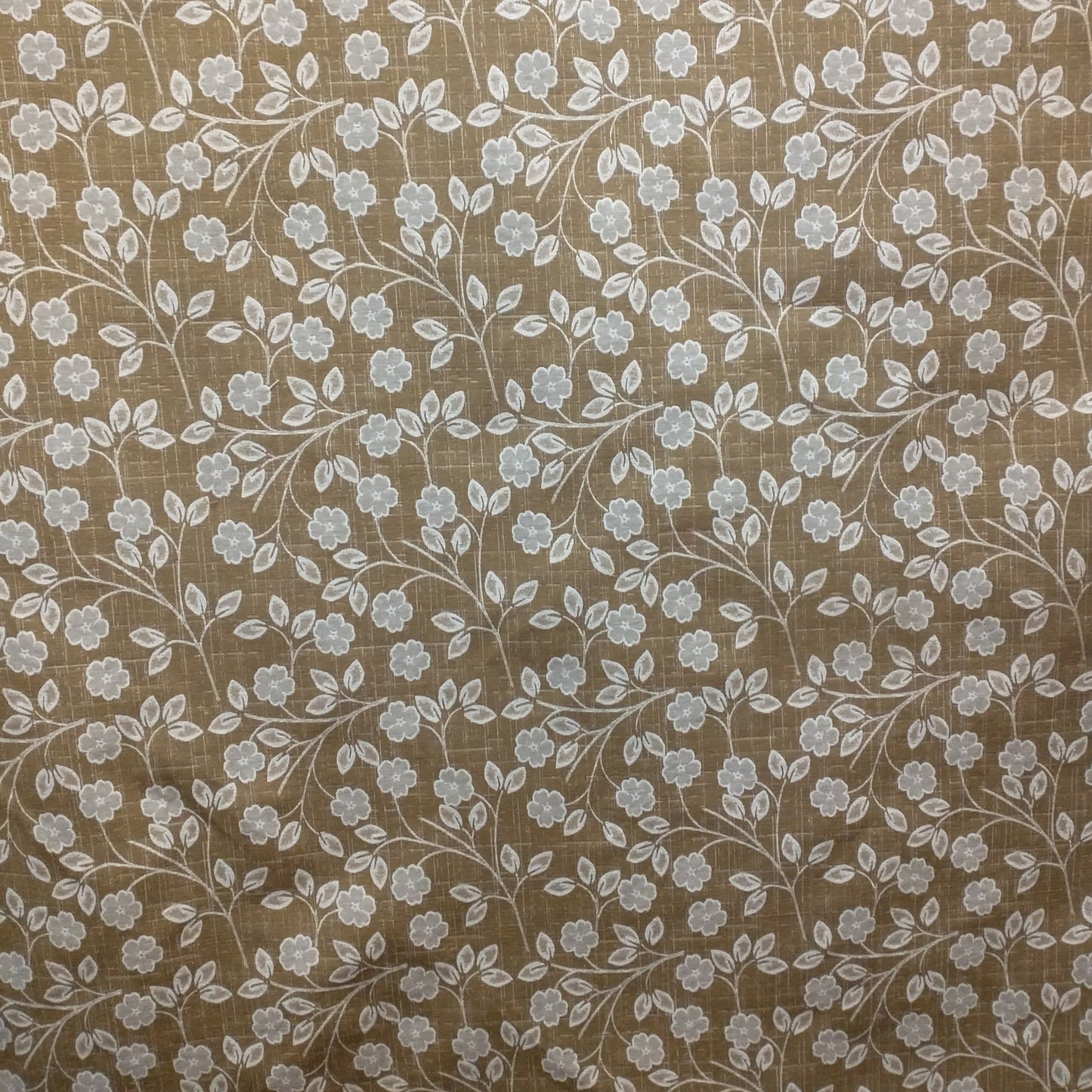 Tecido Para Sofá Jacquard Victoria Floral Crú/Caramelo - Imetextil - Textil Irineu Meneghel Ltda.