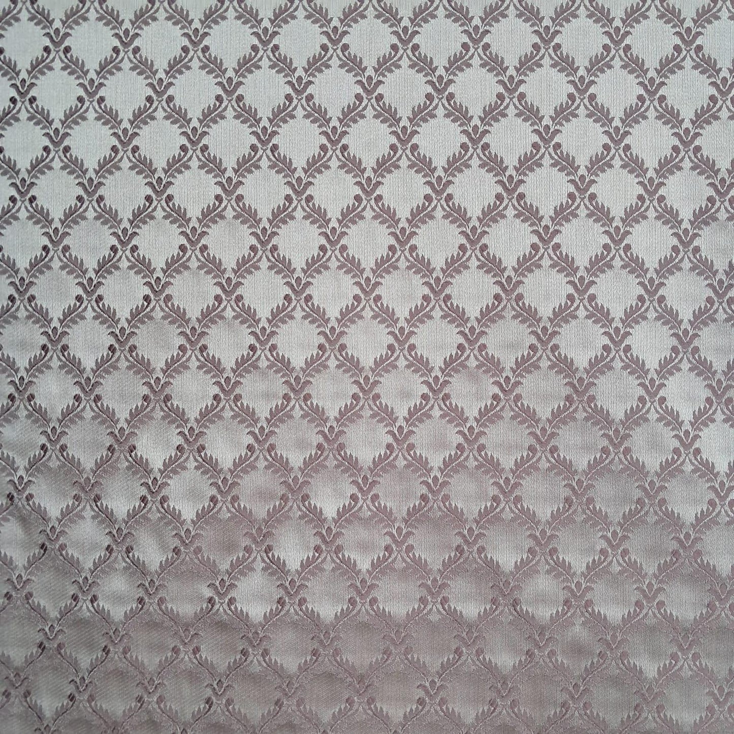 Tecido Para Sofá Chantung Bordado Rose