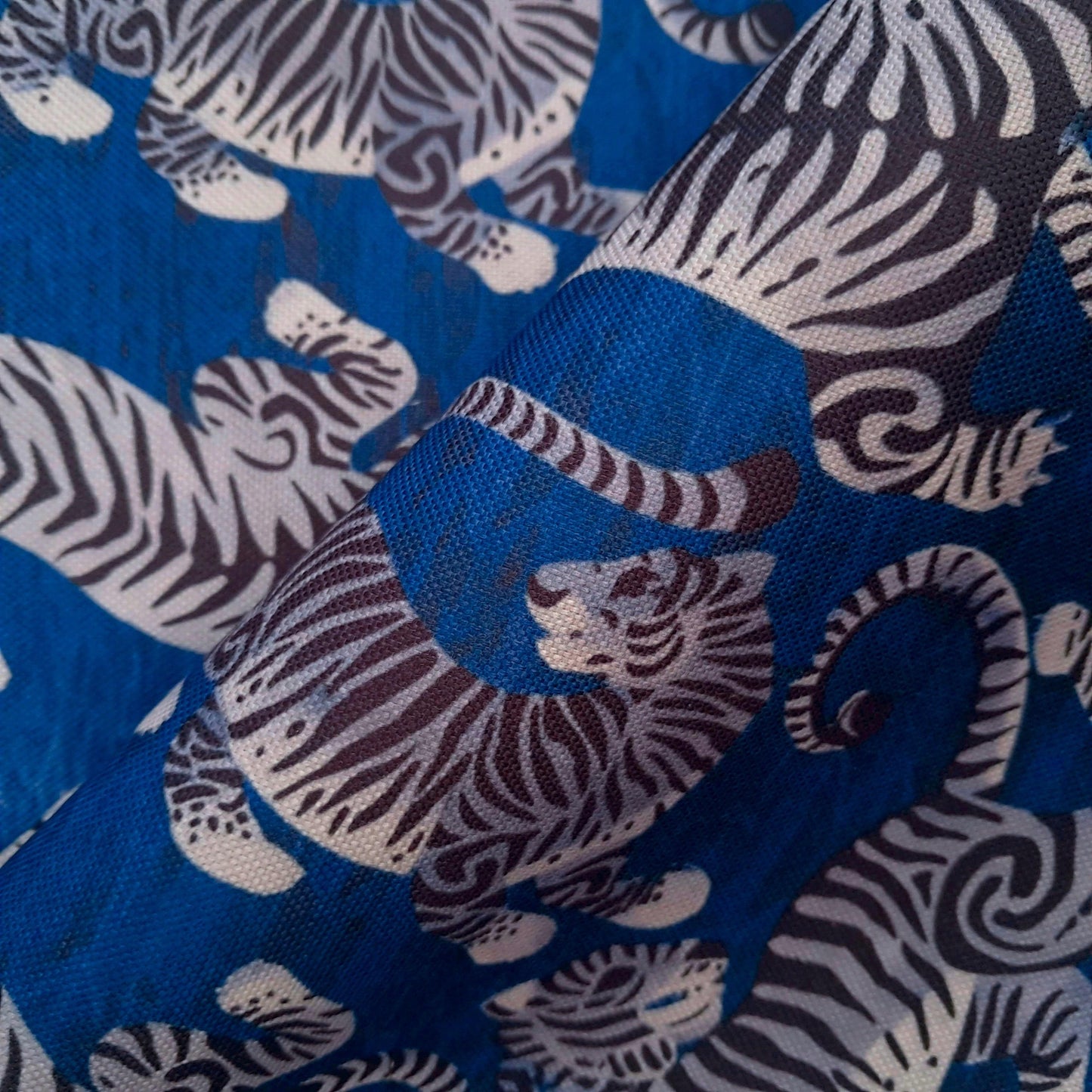 Tecido Para Sofá Linho Sintético Tigres Azul