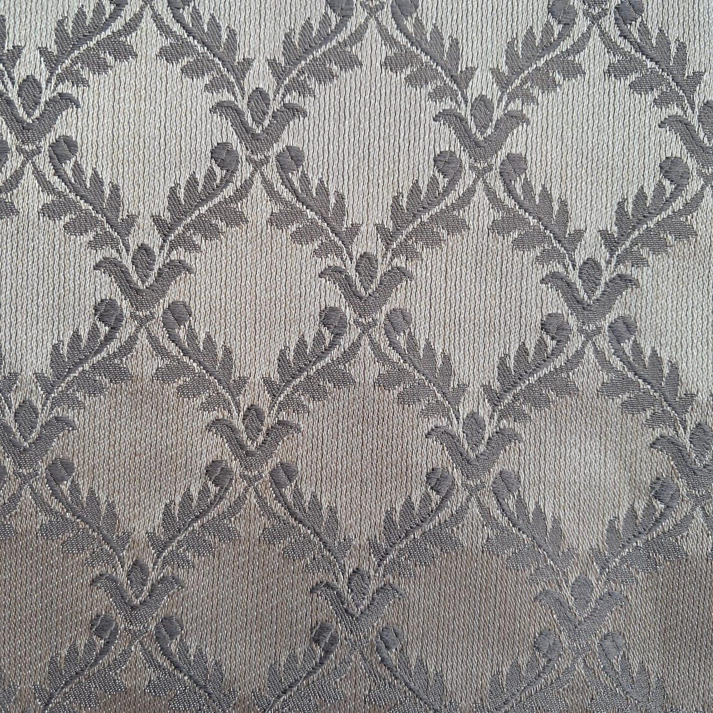 Tecido Para Sofá Chantung Bordado Prata