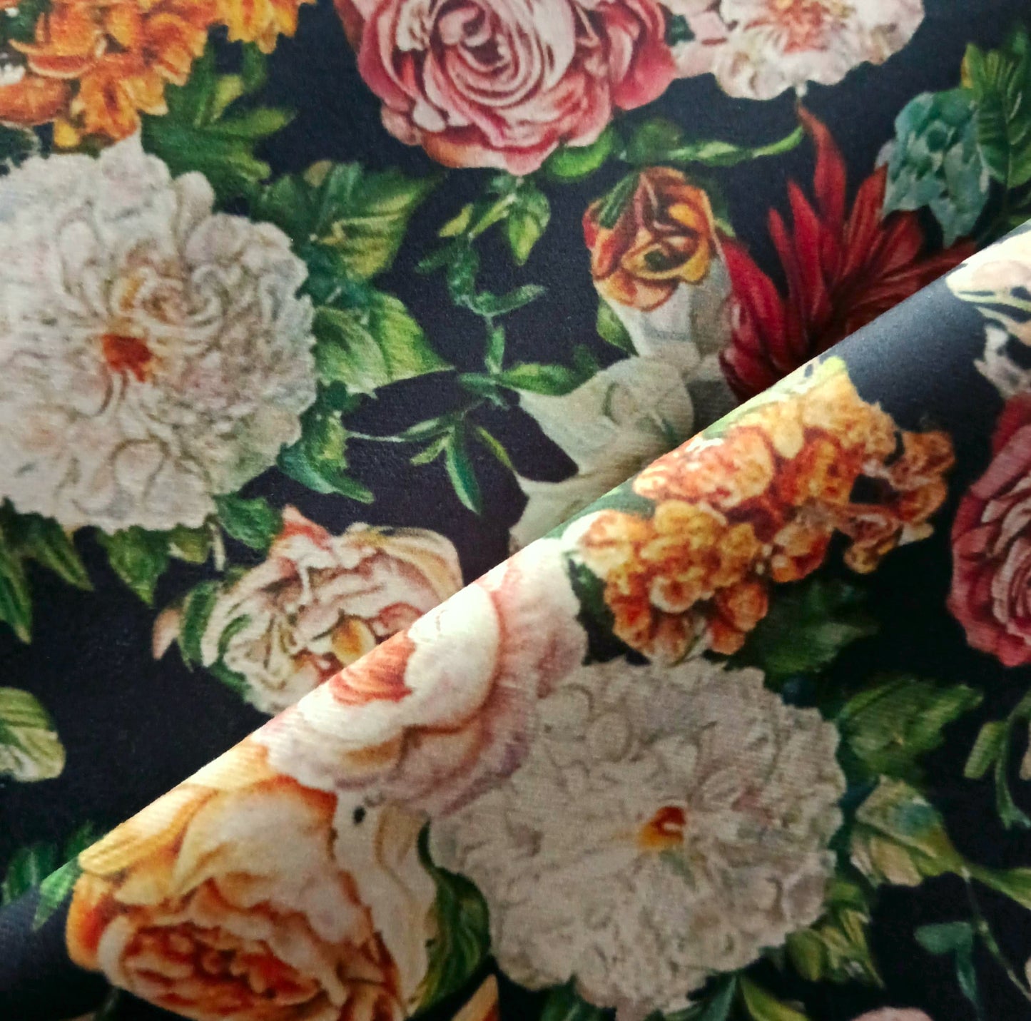 Tecido Para Sofá Veludo Estampado Cravo Preto