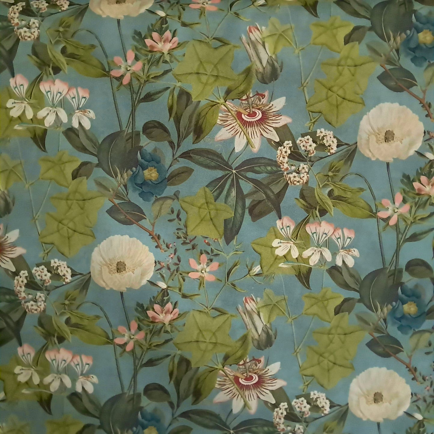 Tecido Para Sofá Linho Sintético Flores de Maracujá