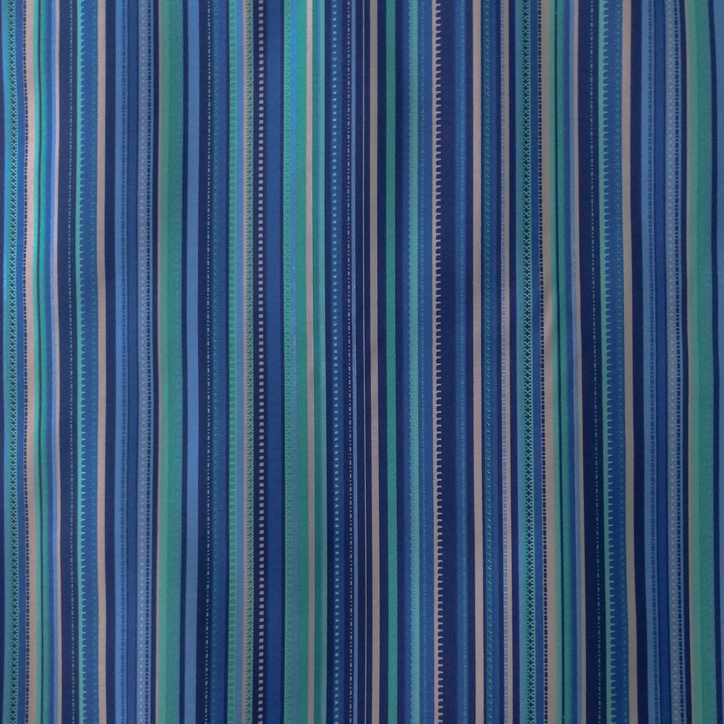 Tecido Para Área Externa Acqualine Listrado Azul/Tiffany - Imetextil - Textil Irineu Meneghel Ltda.